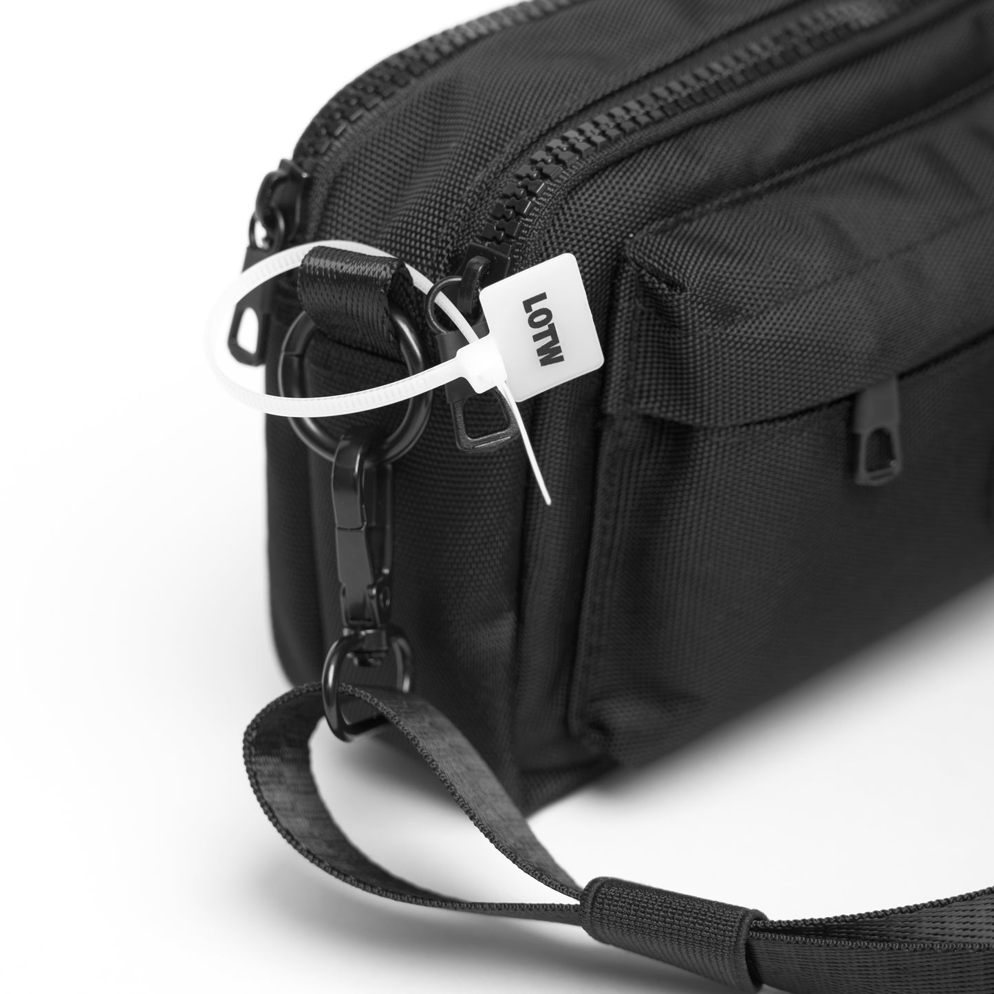 106 Crossbody