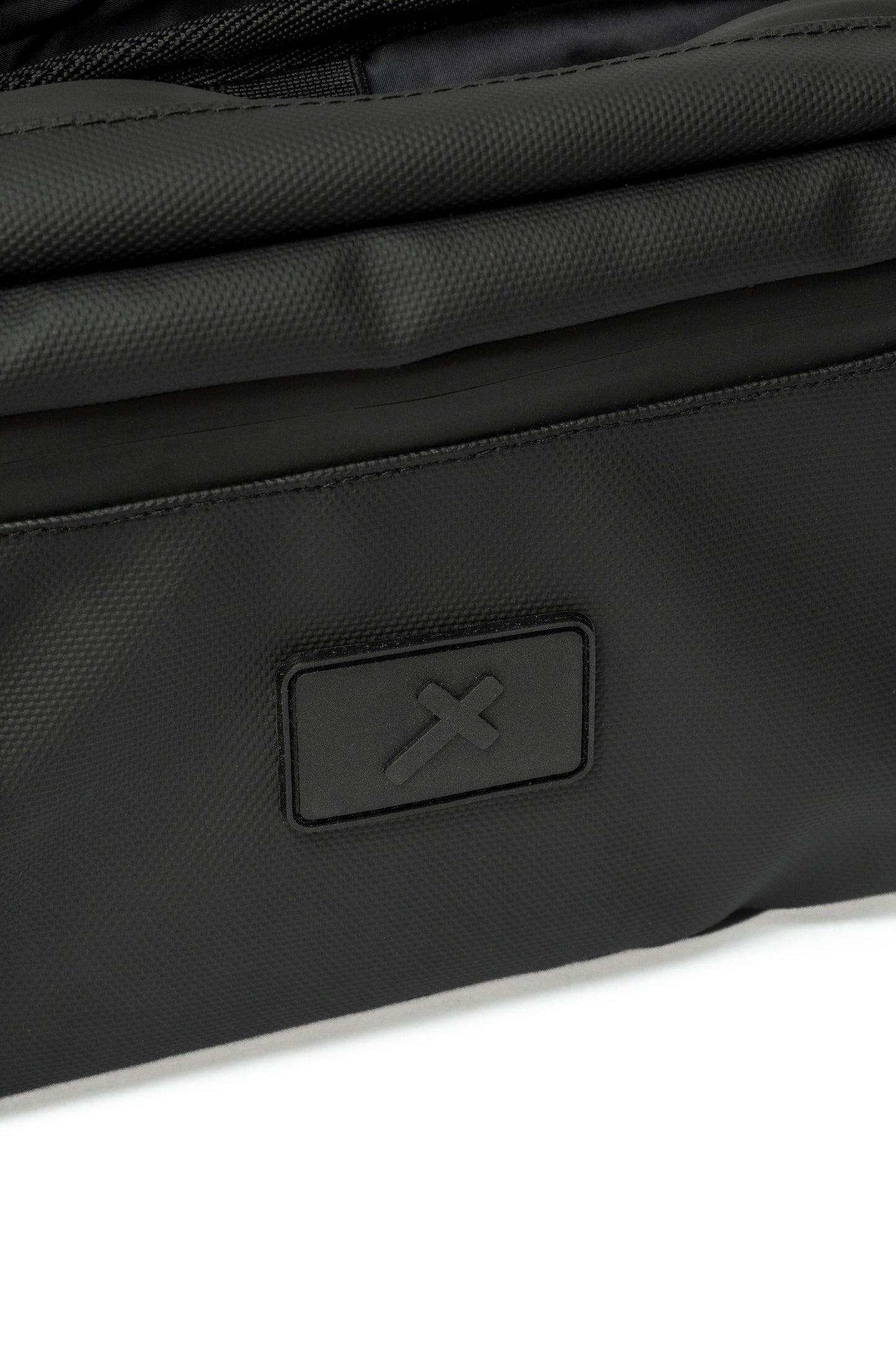 118 Crossbody